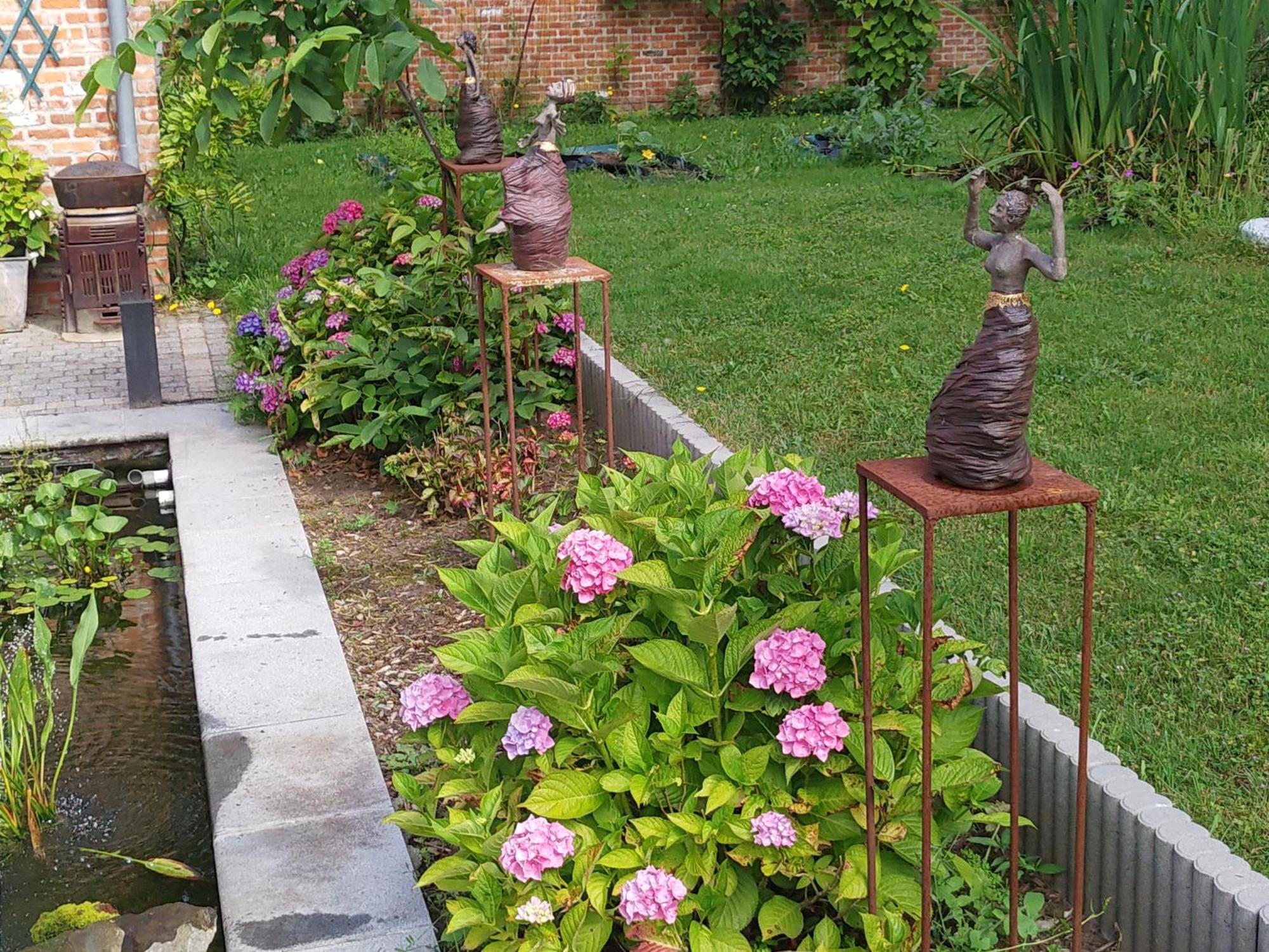 The Two Oaks - Private Garden For Guests Villa Hertsberge Exterior foto