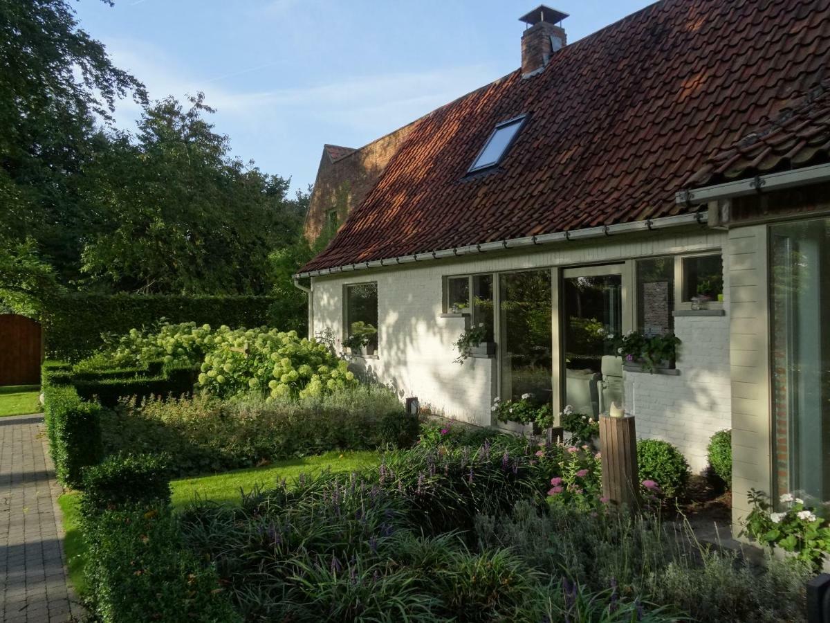 The Two Oaks - Private Garden For Guests Villa Hertsberge Exterior foto